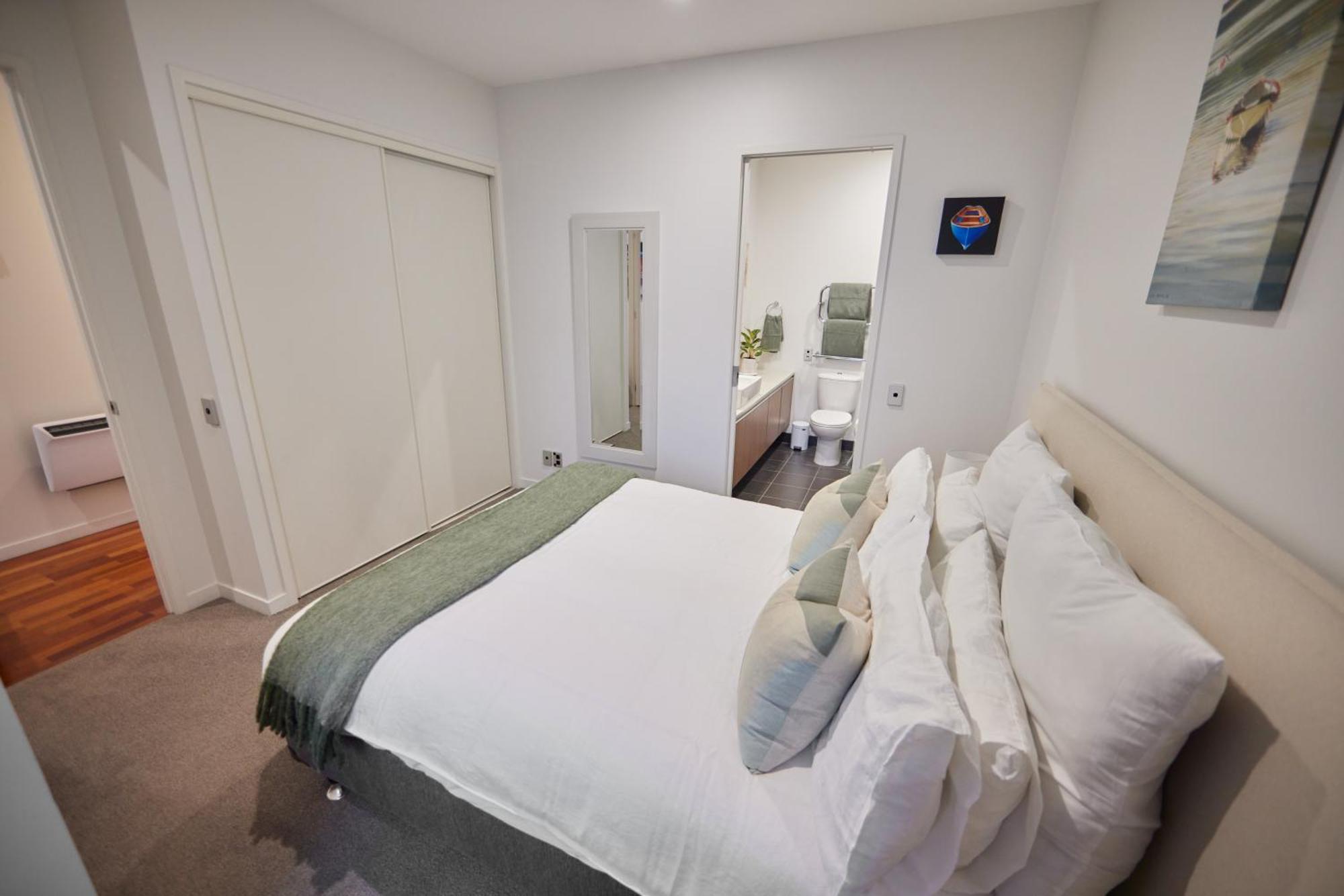 Pavilions Marina Apartment 102 - Wynyard Quarter Viaduct Harbour オークランド エクステリア 写真